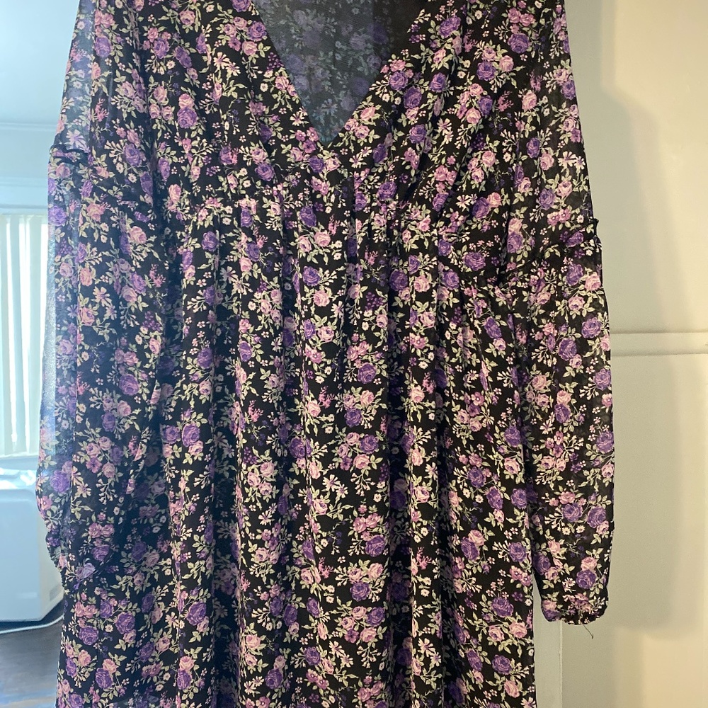 LONG SLEEVE SHORT DRESS